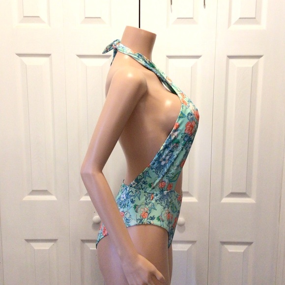 Victorias Secret Butterfly Floral High Neck Wrap One Piece Swimsuit Size Medium - Picture 6 of 11